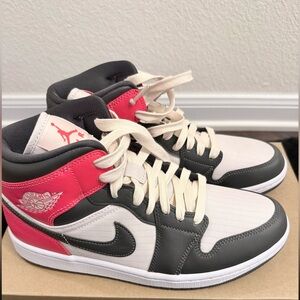 Mid Jordan 1s new without box